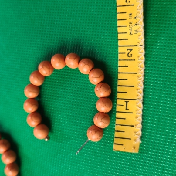 Elegant Coral color beaded Hoop Earrings - Picture 8 of 10